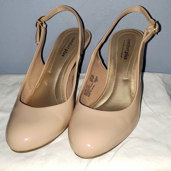 Nude sling back heels